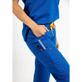 Close up pocket detail picture of the the Pfeiffer scrub pants in royal blue.